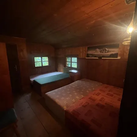 Hobisch Alm - Heroum Hut Bed & Breakfast Kleinreifling