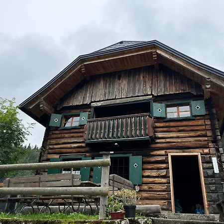 Hobisch Alm - Heroum Hut Bed & Breakfast *